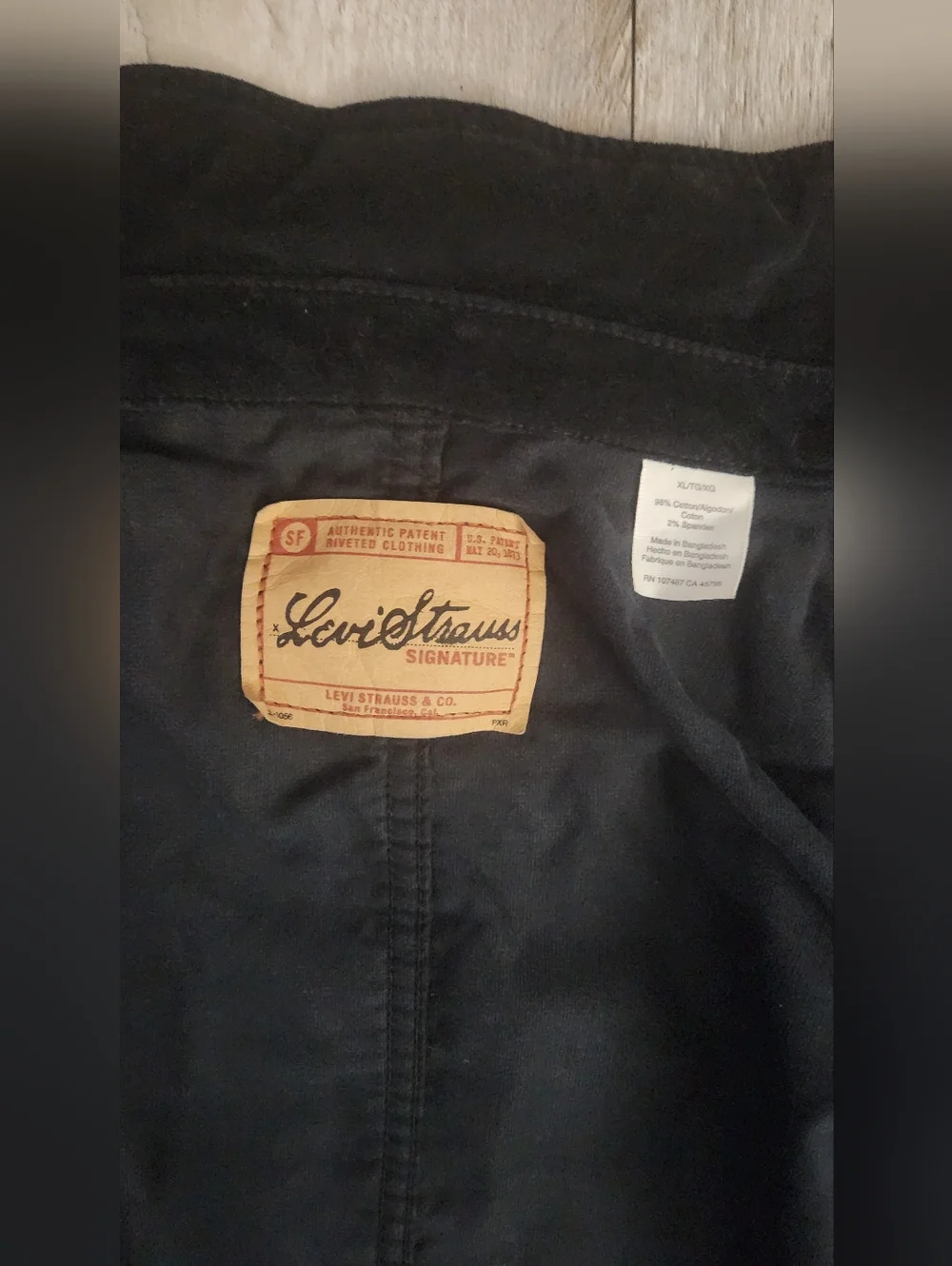 Levi's Black Velvet Button-Front Blazer - Picture 5 of 6